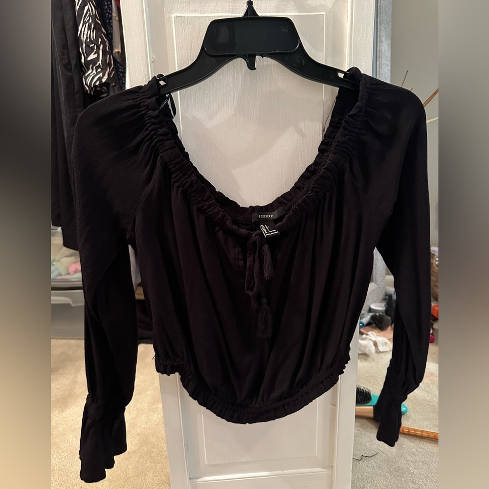 Forever 21 black off the shoulder blouse